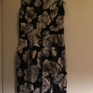 Express Vintage Flower Print Dress Size 12 Classic Summer Ready